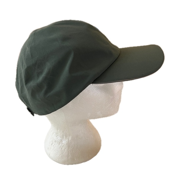 LULULEMON Baseball Hat Cap Green Running Yoga Gym Lightweight One Size Polyester - Picture 3 of 9